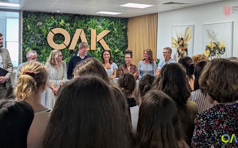 Oak sponsors Female Leadership Programme 