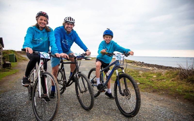 Oak Sponsors Bike Ride in aid of MUG Cancer Charity 