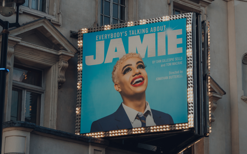 Oak proudly sponsors "Everybody's Talking About Jamie" in Isle of Man 