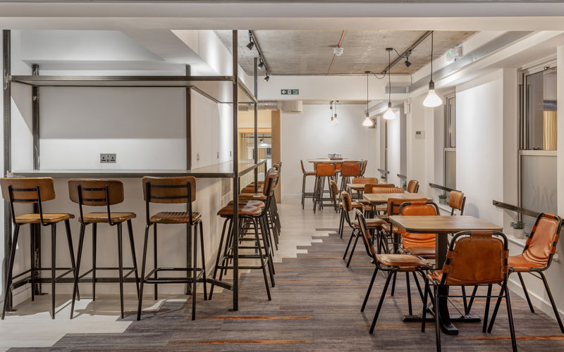 Oak Strengthens Fund Services