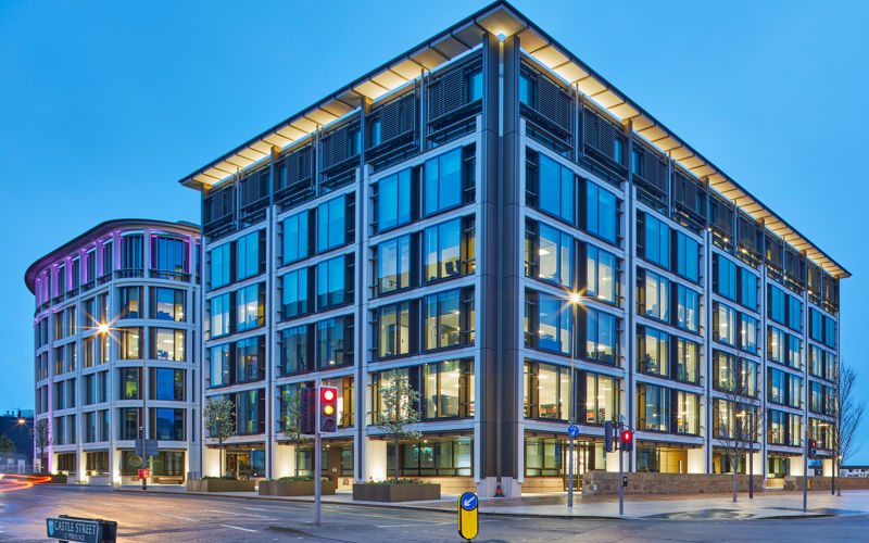 Oak celebrate one year in IFC5